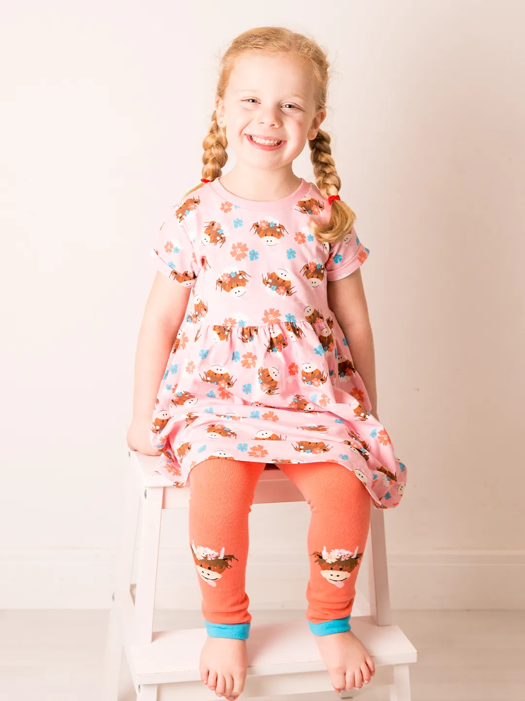 Bonnie Highland Cow Junior Leggings