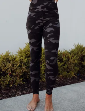 SA Exclusive Midnight Camo Leggings