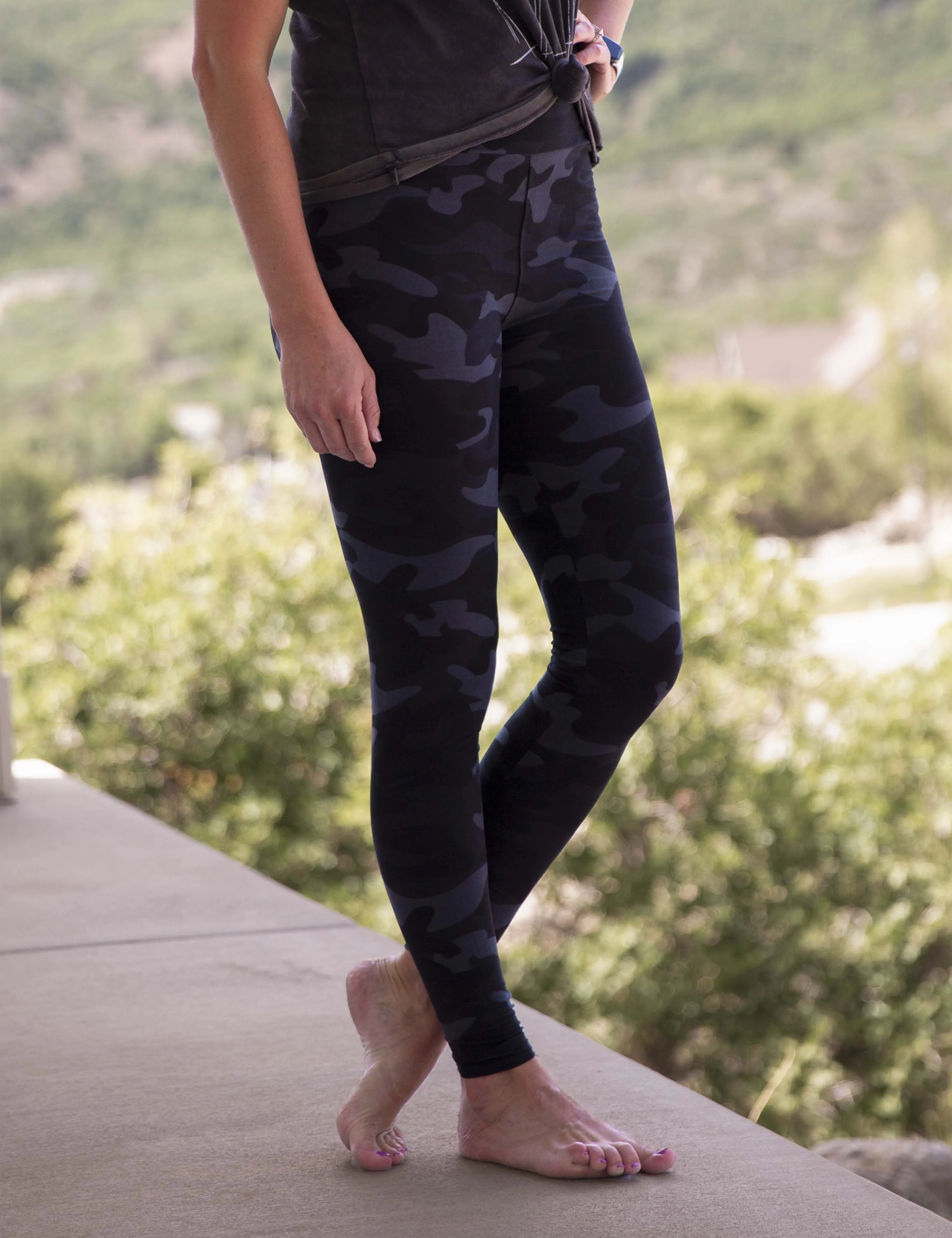 SA Exclusive Midnight Camo Leggings